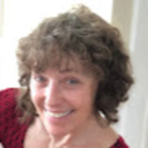 Meet your Posher, Joan paula